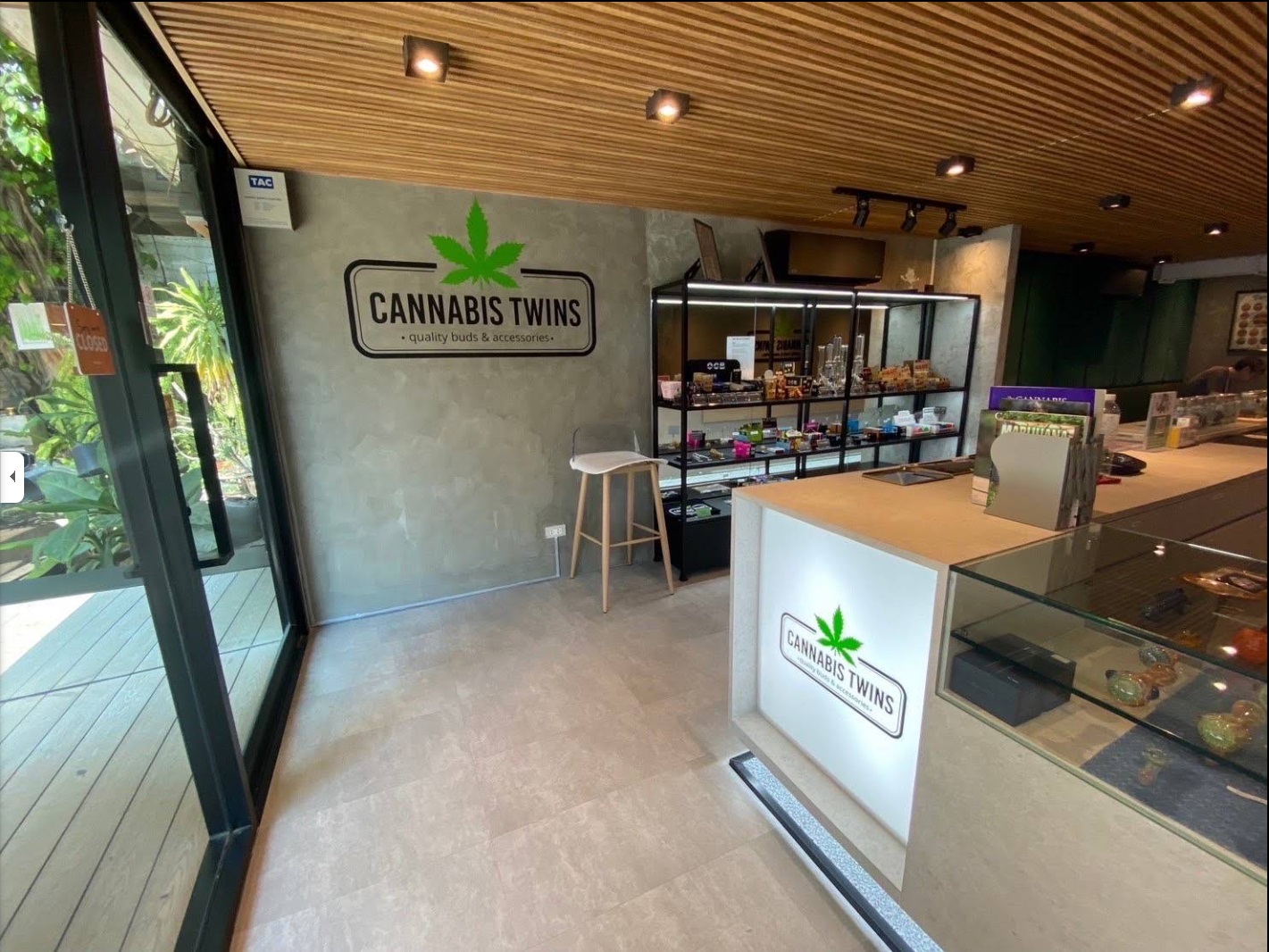 Cannabis Twins - Sala Daeng